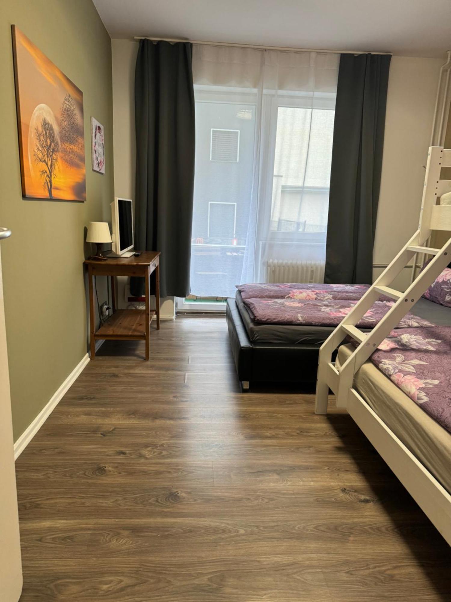 Berlin Pur - Wohnung Fuer Bis Zu 12 Personen 外观 照片